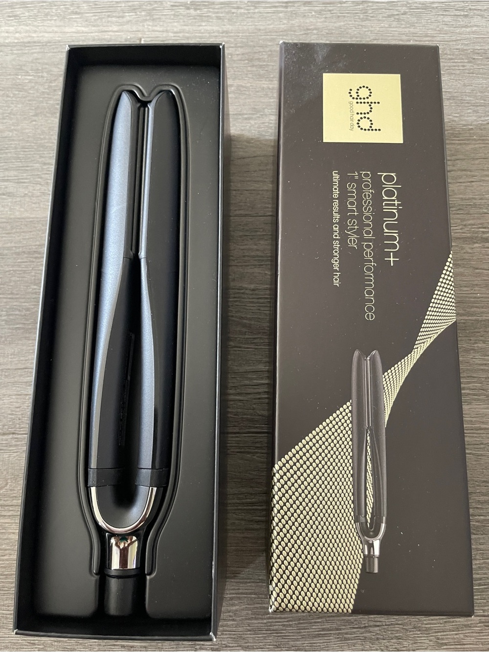 Brand new Ghd Platinum+ Black Professional Styler hair straightener